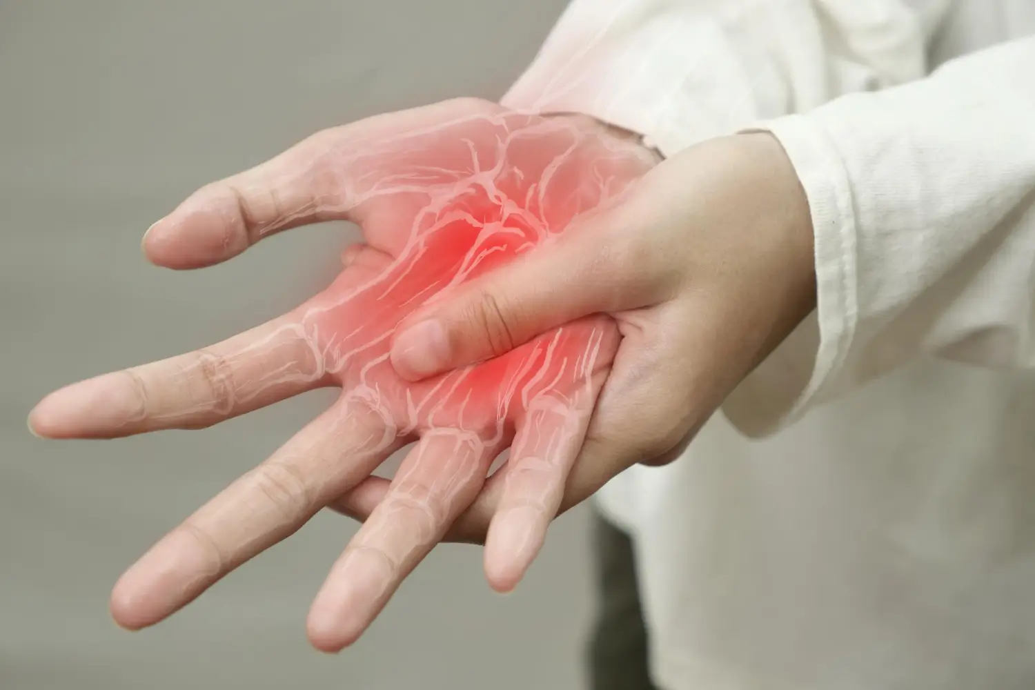 her hands are painful because of arthritis